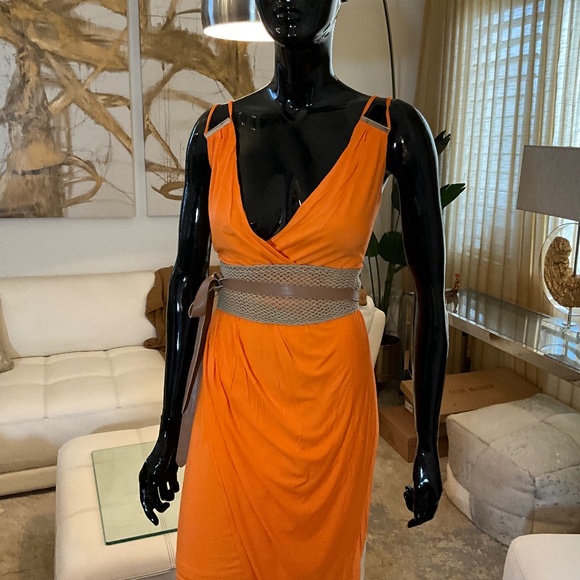 NWT BEBE SEXY FAUX SIDE WRAP ASYMMETRICAL DRESS 😍😍😍😍 - Picture 1 of 9